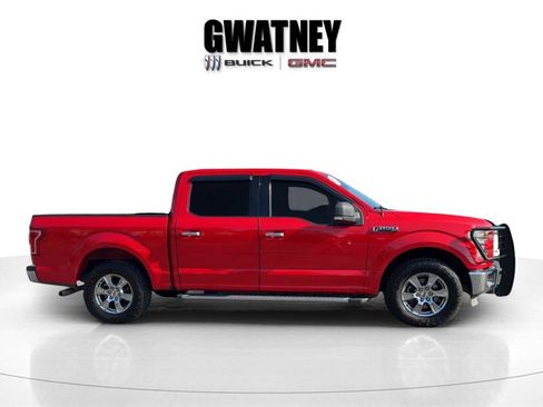 Used 2015 Ford F150 XLT w/ Equipment Group 302A Luxury image 8