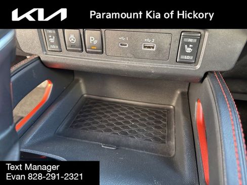 Used 2022 Nissan Frontier PRO-4X image 27