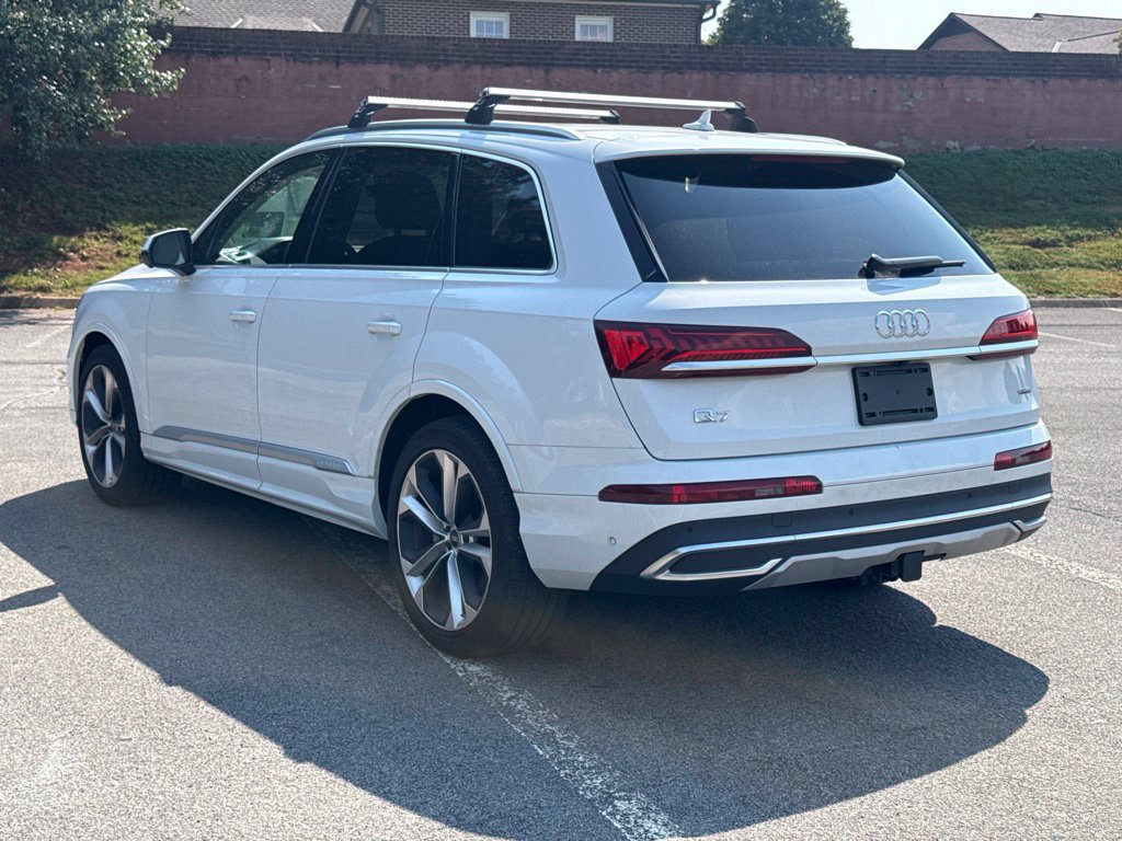 Used 2023 Audi Q7 3.0T Prestige w/ Prestige Package AWD/4WD image 9