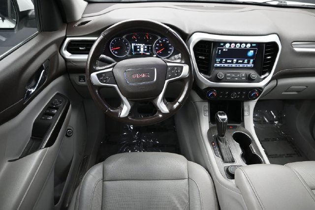 Used 2019 GMC Acadia SLT FWD image 9