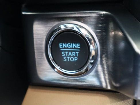 Used 2025 Ford F450 Lariat w/ Chrome Package image 43