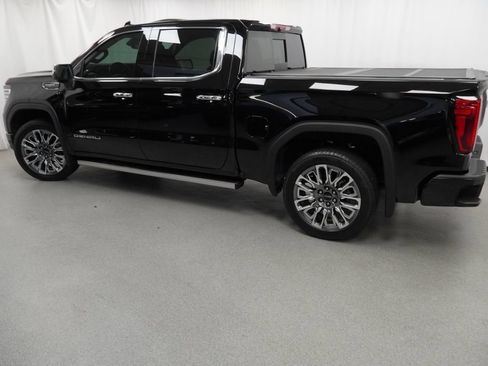 Certified 2025 GMC Sierra 1500 Denali Ultimate AWD/4WD image 46