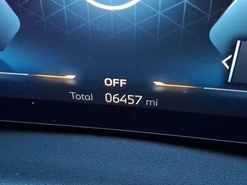 Used 2025 BMW X3 xDrive30i w/ Premium Package image 15