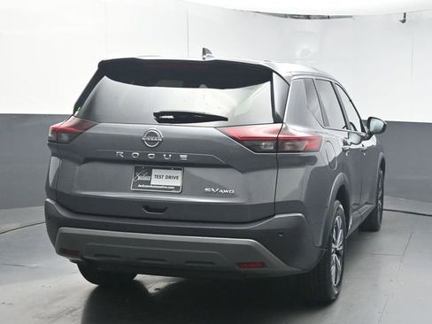 Used 2023 Nissan Rogue SV AWD/4WD image 7