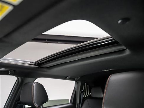 Used 2025 Honda CR-V Sport-L image 15