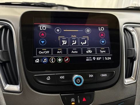 Used 2021 Chevrolet Malibu LT FWD image 37