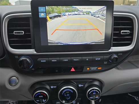 New 2026 Hyundai Venue SEL image 24