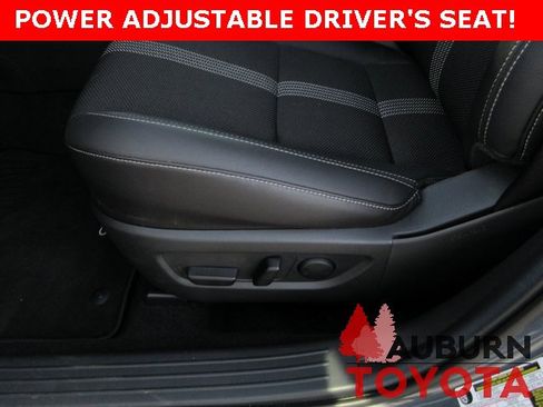 Used 2025 MAZDA CX-50 AWD 2.5 S w/ Premium Package image 14