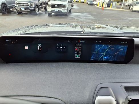 Certified 2025 Ford Expedition Active AWD/4WD image 21