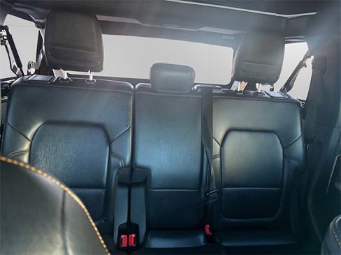 Used 2022 Ford Bronco Badlands image 13