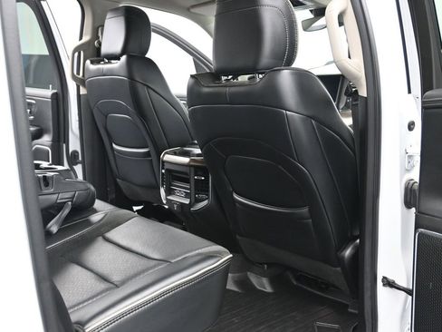 Used 2022 RAM 1500 Laramie image 45