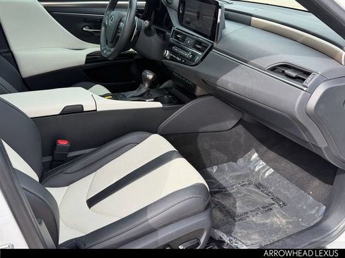 Used 2023 Lexus ES 350 F Sport w/ Accessory Package (Z1) FWD image 15