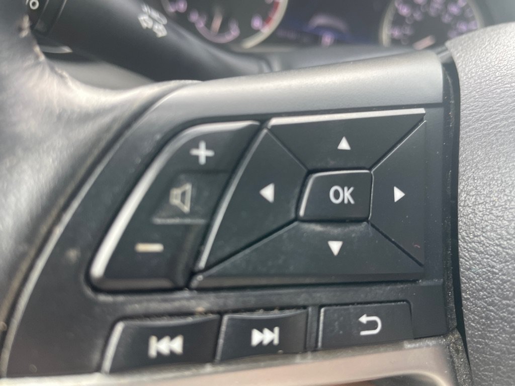 Used 2021 Nissan Sentra SV FWD image 20