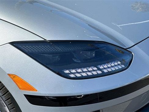 New 2025 Hyundai Ioniq 6 SEL image 32