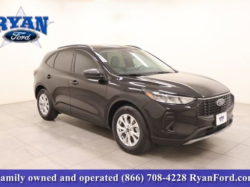 Used 2025 Ford Escape Active w/ Tech Pack #1 image 2