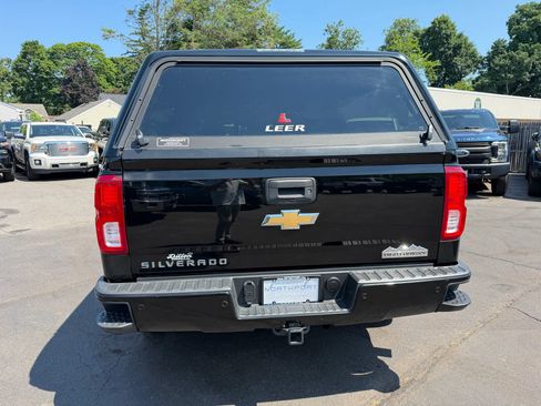 Used 2017 Chevrolet Silverado 1500 High Country AWD/4WD image 5