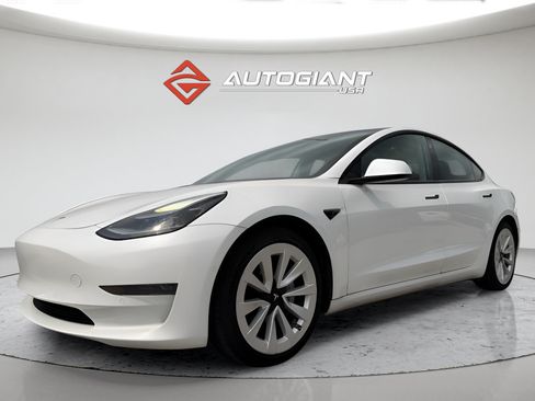 Used 2021 Tesla Model 3 Standard Range Plus RWD image 14