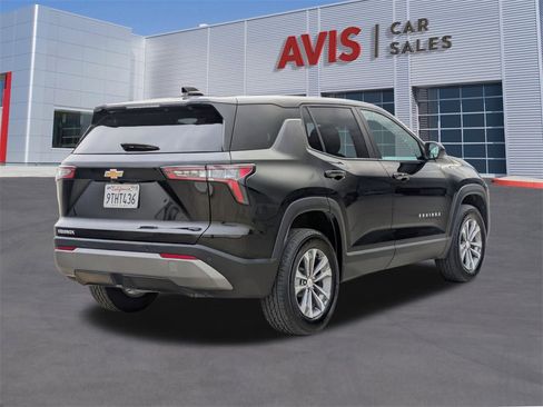 Used 2025 Chevrolet Equinox LT image 6