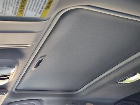 Certified 2021 Subaru Crosstrek 2.5i Limited w/ Moonroof Package 2 image 19