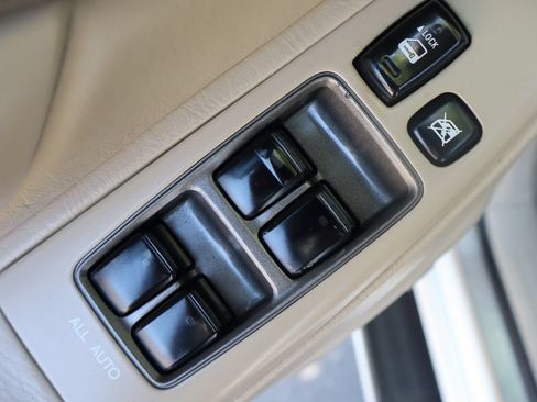 Used 2004 Lexus GX 470 AWD/4WD image 28