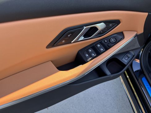 Used 2026 BMW 330i Sedan w/ M Sport Package image 14