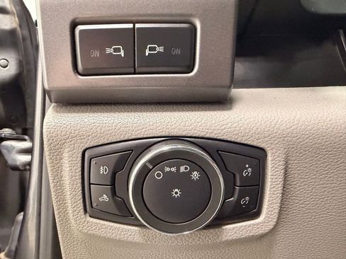 Used 2015 Ford F150 XLT w/ Equipment Group 302A Luxury image 24