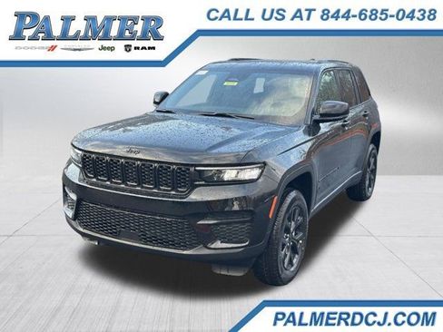 New 2025 Jeep Grand Cherokee Altitude image 1