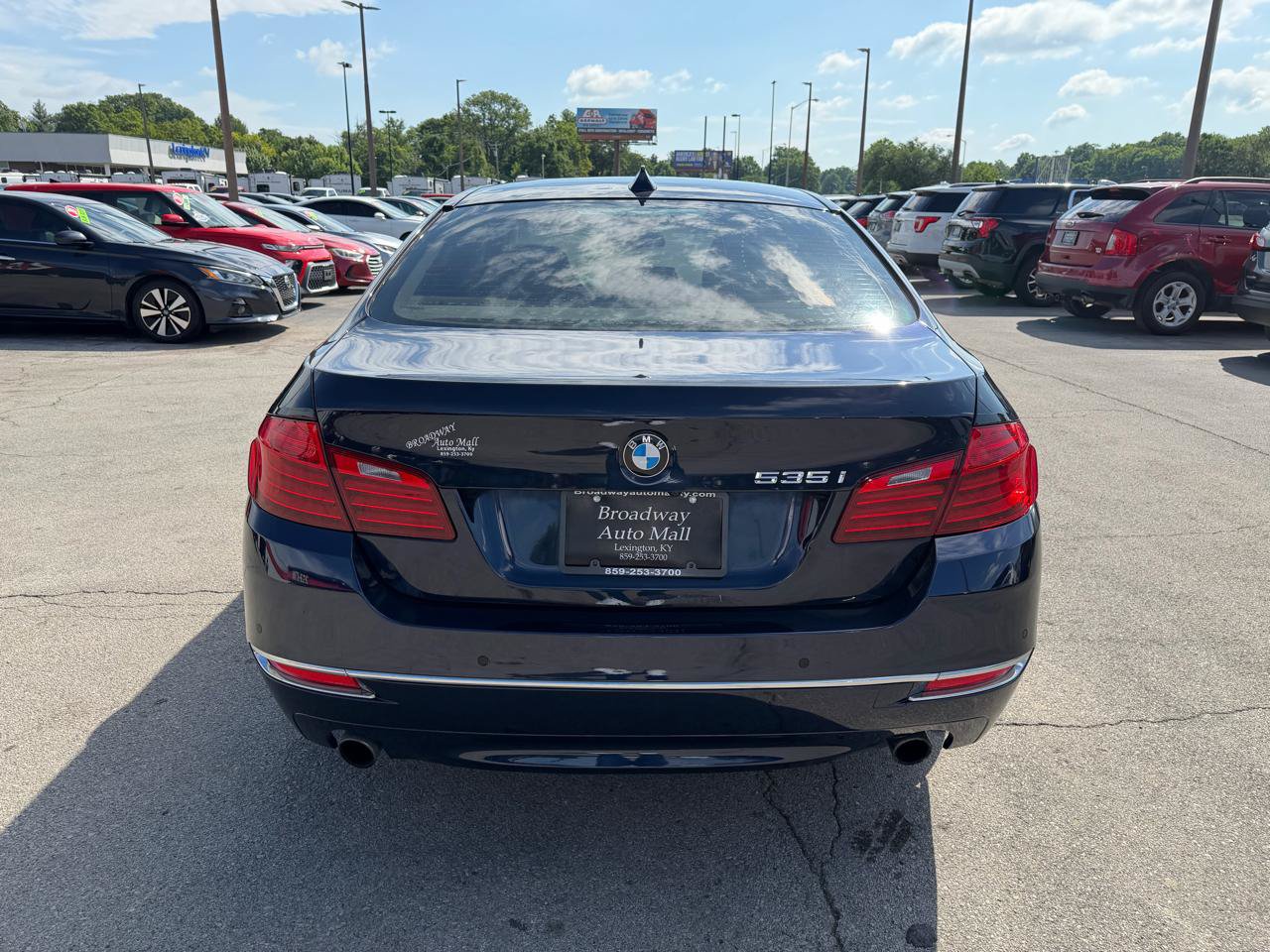 Used 2014 BMW 535i Sedan RWD image 4