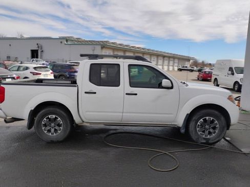 Used 2019 Nissan Frontier PRO-4X w/ Pro-4x Luxury Package image 4