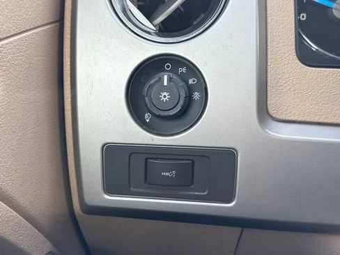 Used 2014 Ford F150 Lariat w/ Equipment Group 502A Luxury image 34