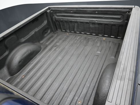 Used 2012 Ford F150 XLT w/ XLT Chrome Pkg image 38