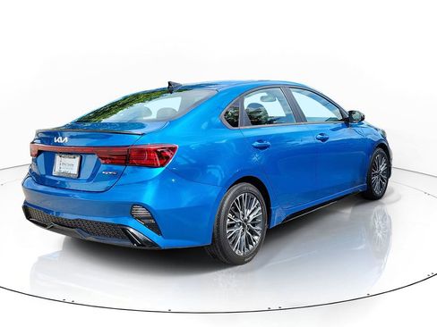 Certified 2023 Kia Forte GT-Line FWD image 4