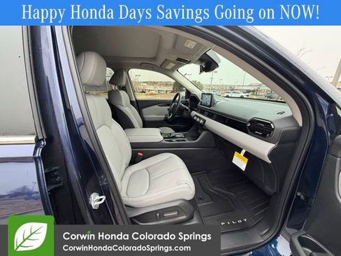 New 2025 Honda Pilot Touring image 22