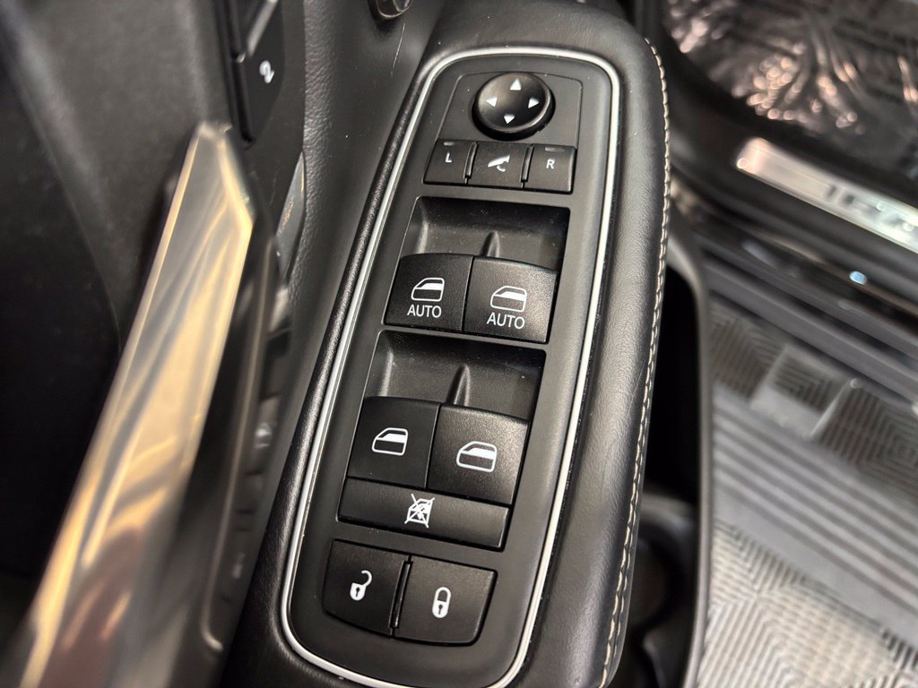 Used 2021 RAM 1500 Limited w/ Night Edition AWD/4WD image 28