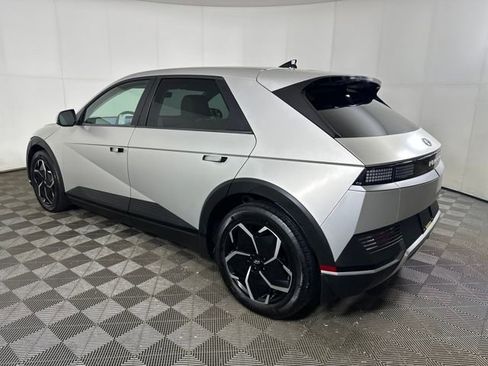 Used 2023 Hyundai Ioniq 5 SEL image 5