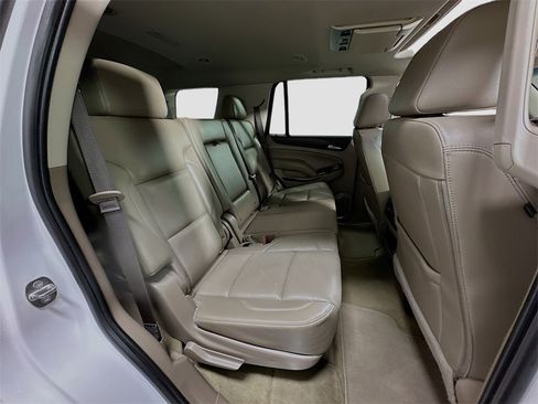 Used 2017 GMC Yukon SLT w/ Open Road Package image 32