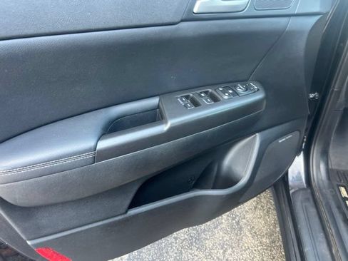 Used 2017 Kia Sportage EX w/ EX Technology Package FWD image 10