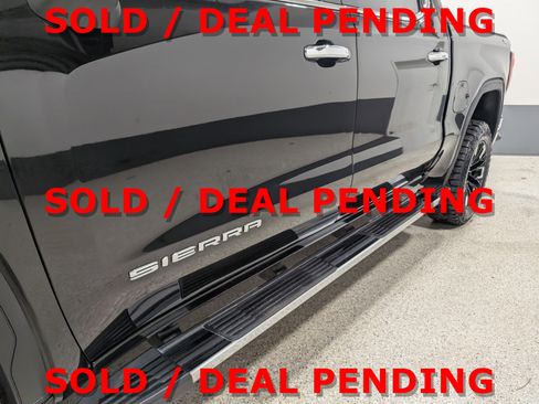 Used 2024 GMC Sierra 1500 SLT w/ SLT Premium Package AWD/4WD image 9