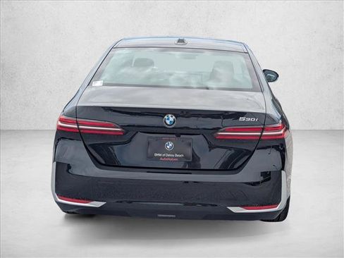 New 2026 BMW 530i RWD image 7