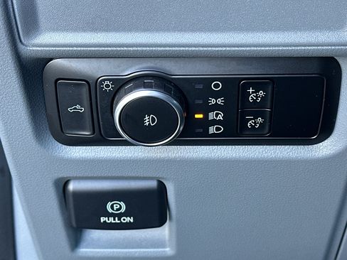 Used 2024 Ford F150 XLT image 26