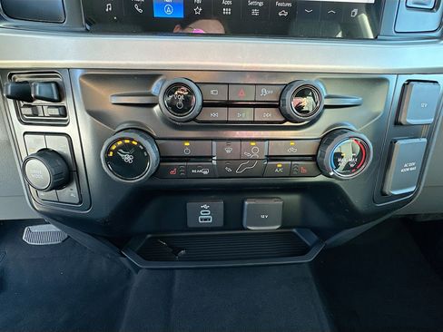 New 2026 Ford F250 XLT w/ XLT Premium Package image 21