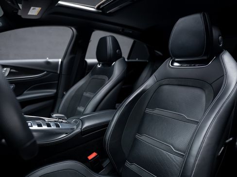 Used 2022 Mercedes-Benz AMG GT 43 image 69