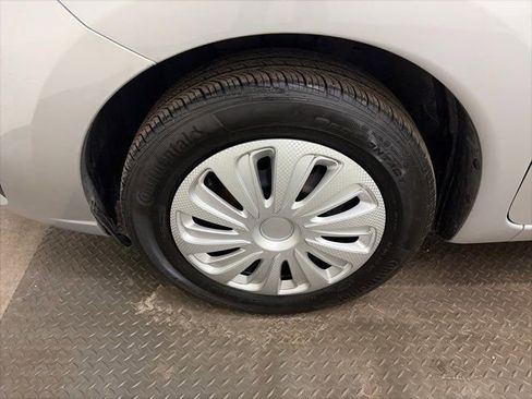 Used 2019 Nissan Versa Note SV image 37