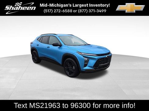 Used 2025 Chevrolet Trax ACTIV FWD image 1