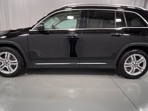 Used 2021 Mercedes-Benz GLB 250 4MATIC image 9