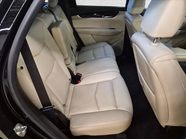 Used 2018 Cadillac XT5 AWD image 22