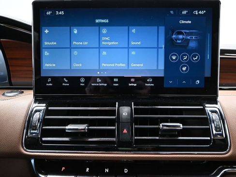 Used 2024 Lincoln Navigator L Reserve w/ Equipment Group 201A AWD/4WD image 35