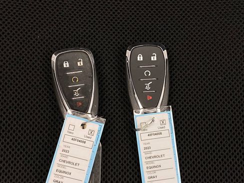 Used 2023 Chevrolet Equinox LT FWD image 9