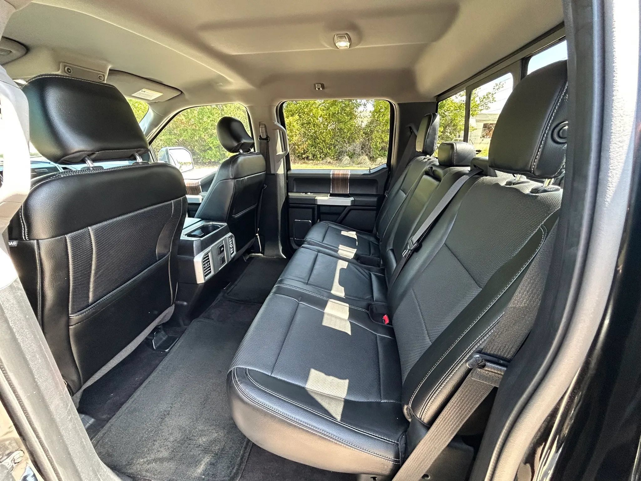 Used 2016 Ford F150 Lariat AWD/4WD image 12
