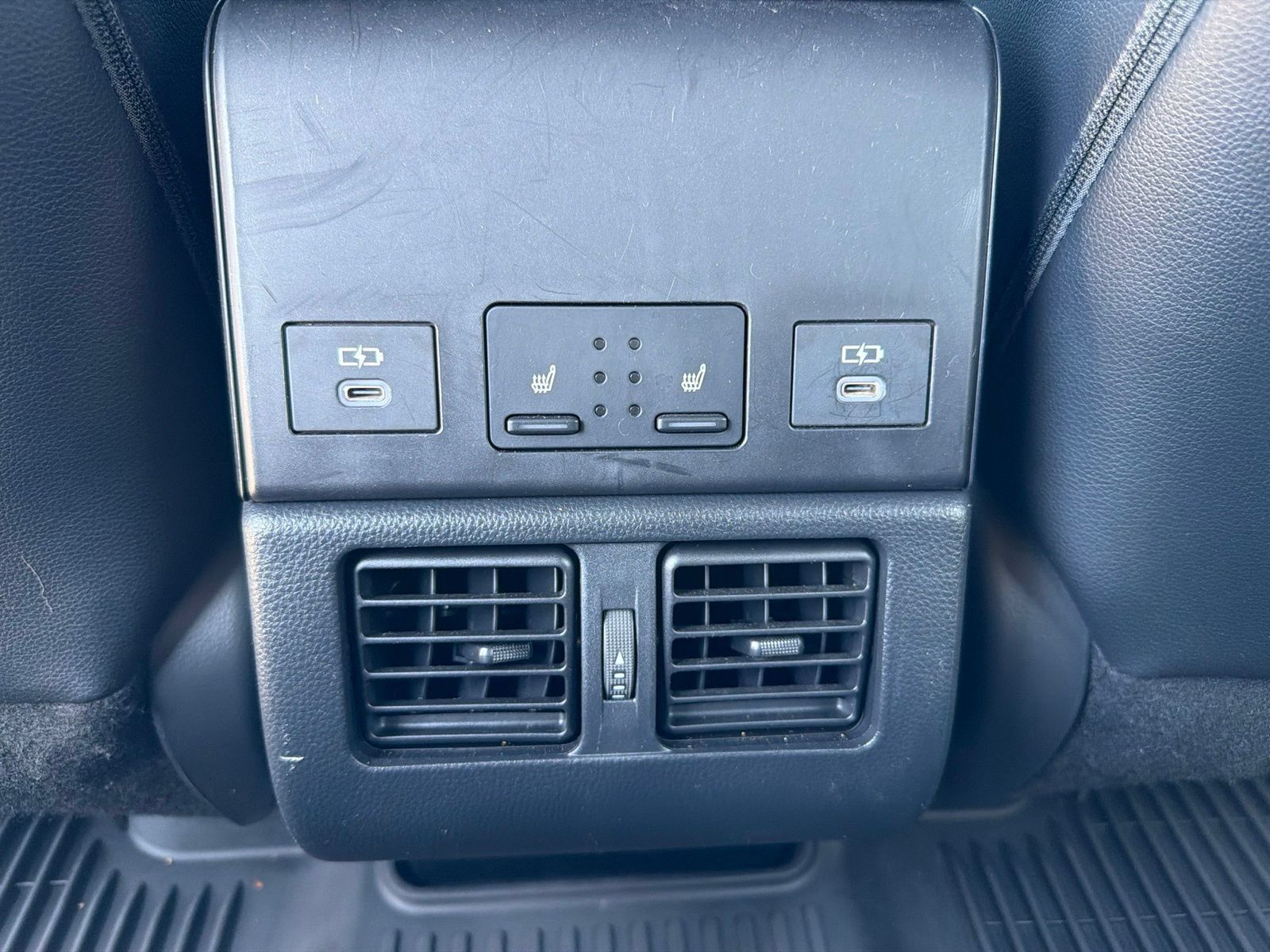 Used 2023 Subaru Solterra AWD image 15